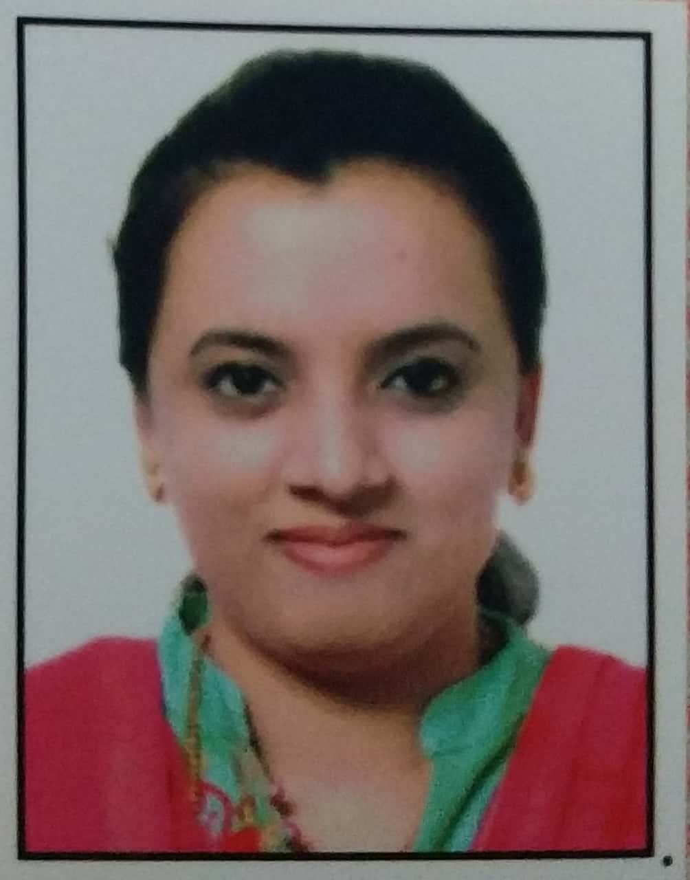 Online C tutor named Sariya