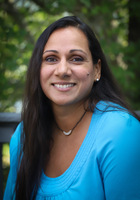 Online Pharmacology tutor named Amisha