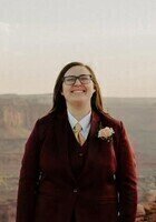 A photo of Baylie, a tutor from Utah Valley University