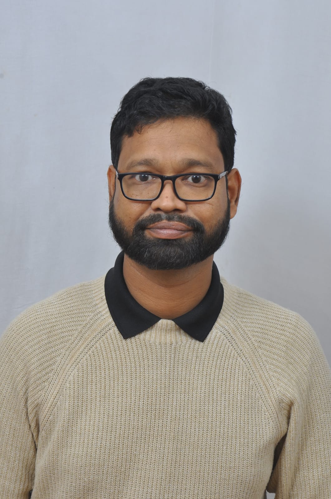 Online AP Physics 2 tutor named Gaurav