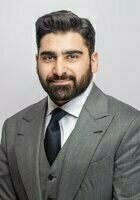 Online Property Law tutor named Muhammad Hamza