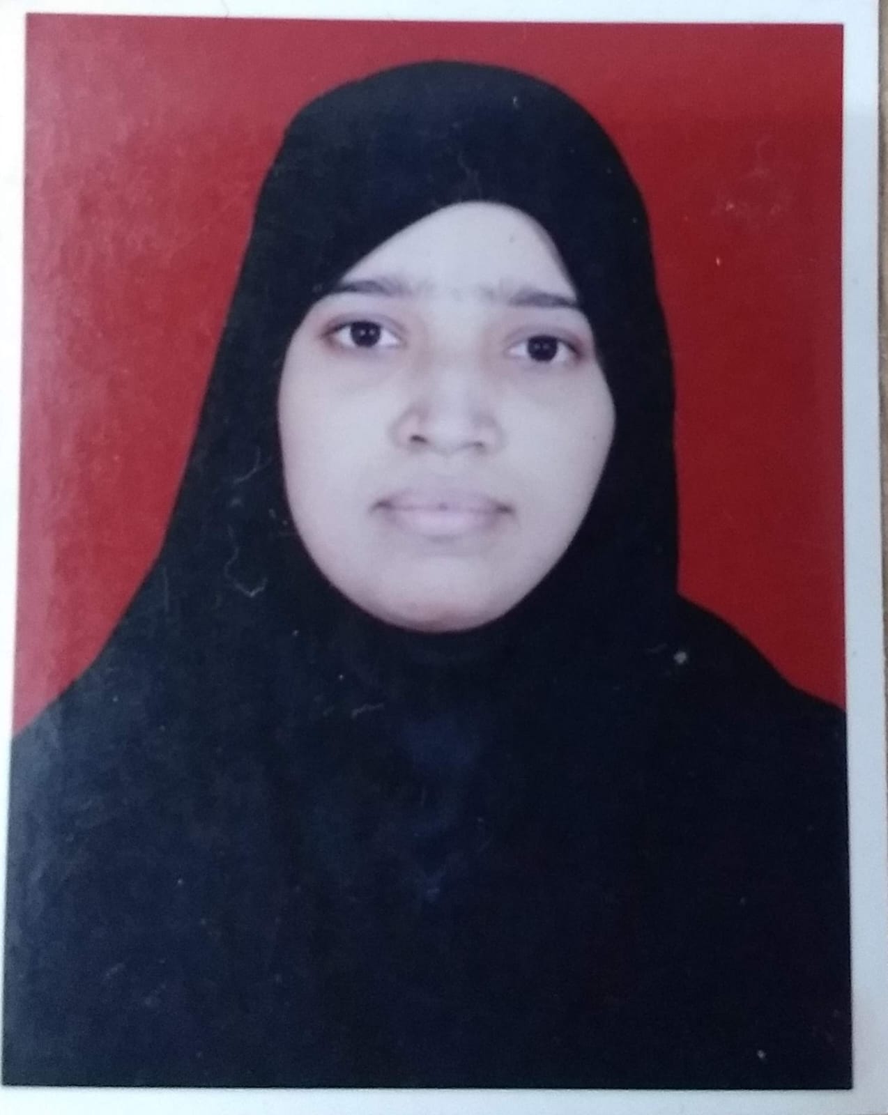 Online UK A Level Mathematics tutor named Shaheen