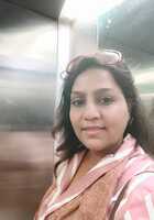 Online IB Geography tutor named Nidhi