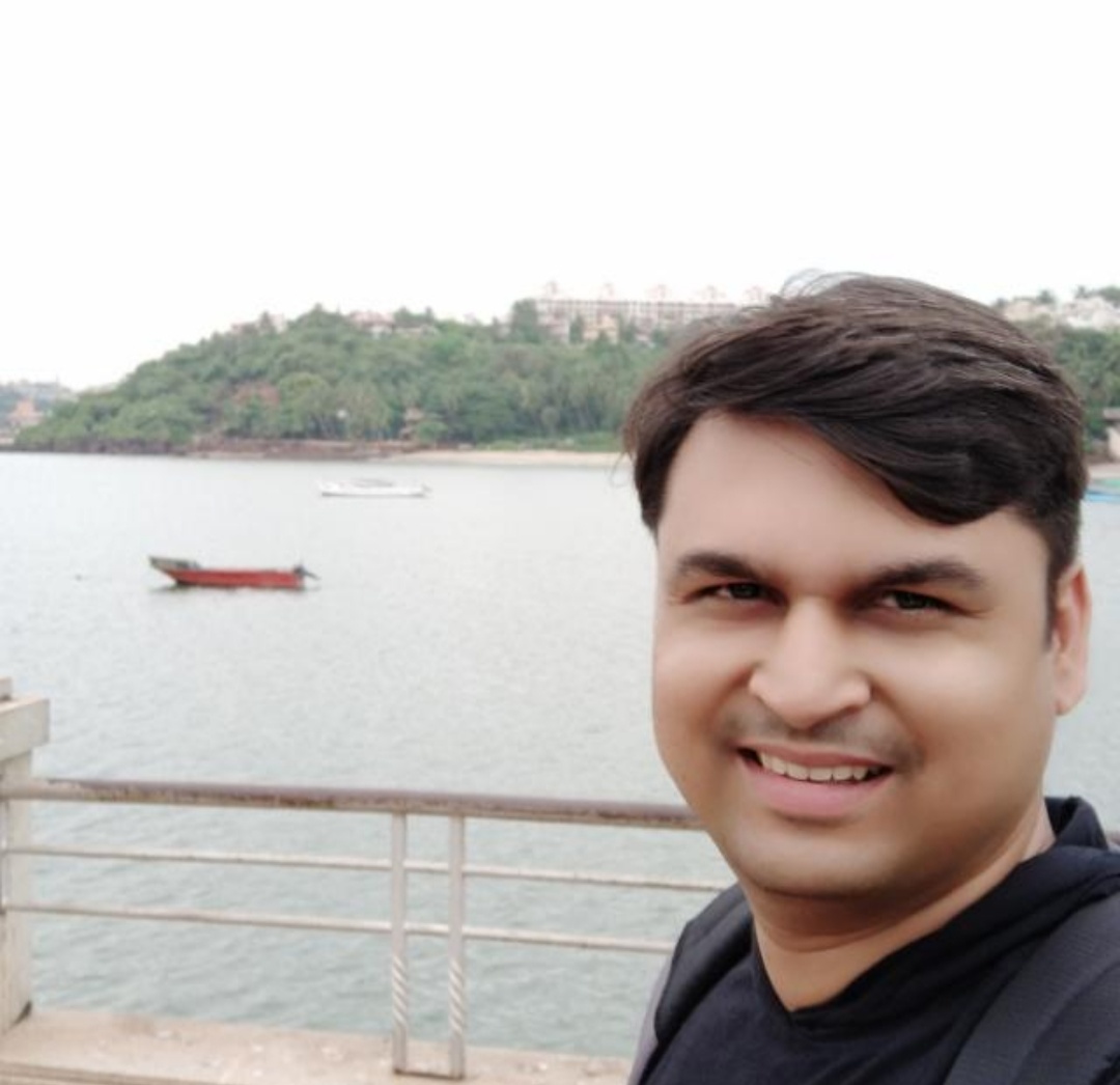 A photo of AXAT, a tutor from Charusat University, gujarat , India