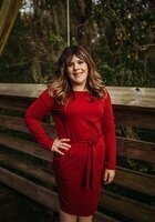 A photo of Angelica, a tutor from California State University-Bakersfield