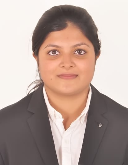 Online UK A Level Physics tutor named Stephine