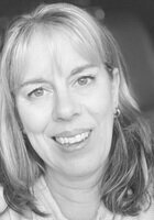 Online CNA - Certified Nursing Assistant tutor named Tiffanie