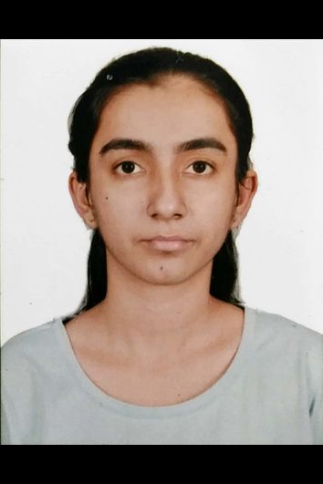 Online Inorganic Chemistry tutor named Disha
