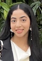 A photo of Minahil, a tutor from Wilfrid Laurier University