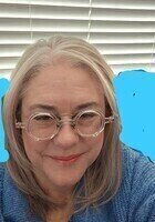 Online Latin America History tutor named Karla