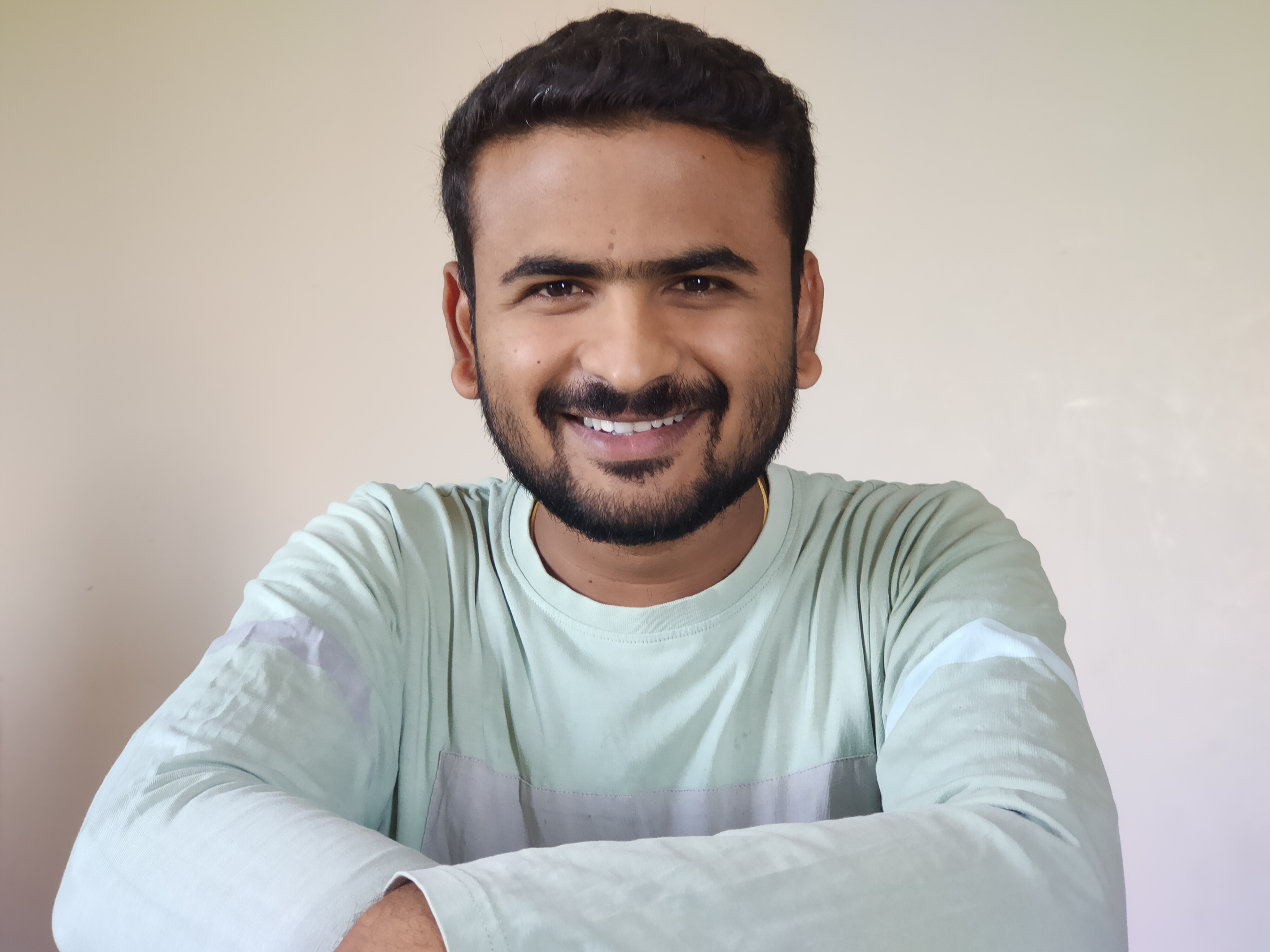 A photo of Thanga, a tutor from Vishweshwaraiah Institute of Technology