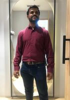 Online Fluid Mechanics tutor named Dr Siva