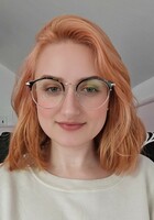 Online IB Social and Cultural Anthropology tutor named Holly