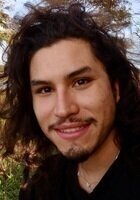 A photo of Elijah, a tutor from Maryland Institute College of Art