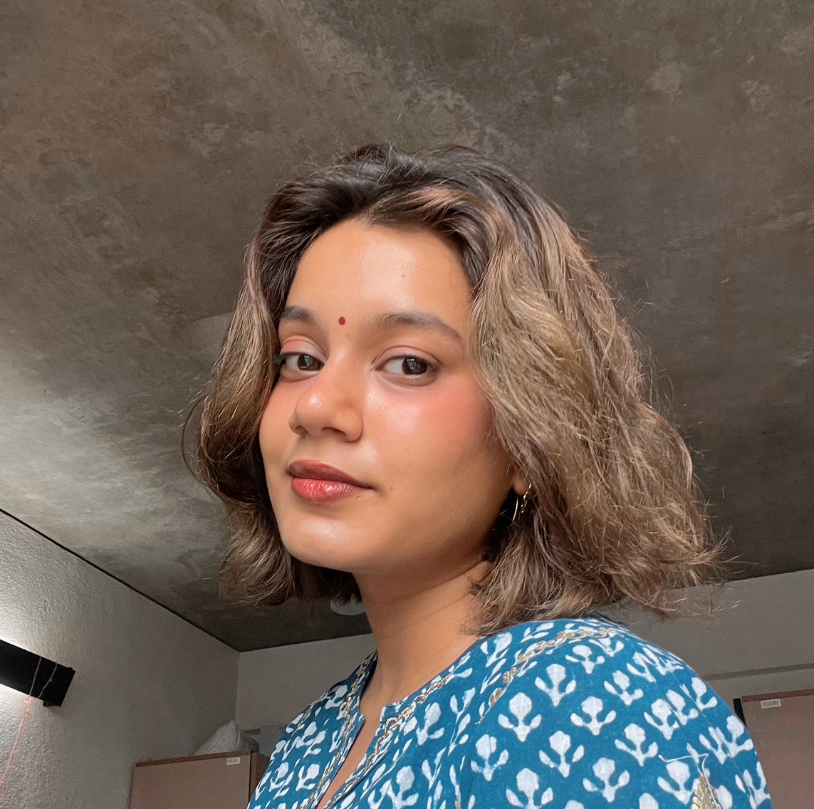Online Hindi tutor named Kabeera