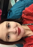 London Bass Guitar tutor named Jennifer