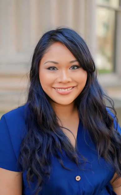 A photo of Monica, a tutor from Columbia University in the City of New York