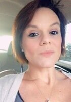 Online Inorganic Chemistry tutor named Elle