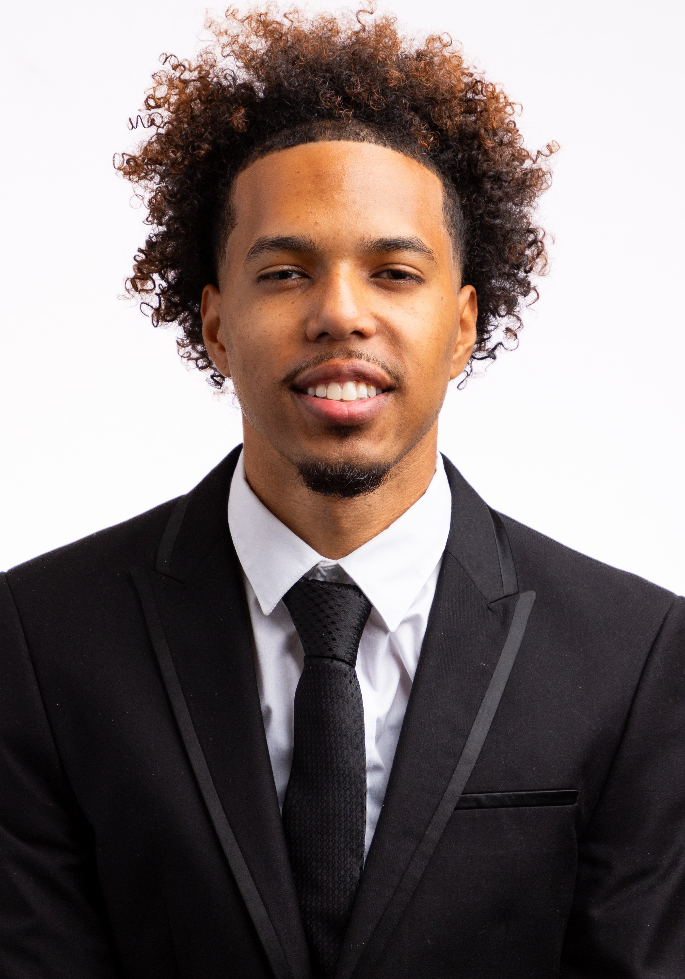 Online Biomedical Engineering tutor named Marshaun