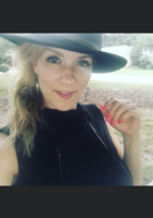 Online Elementary School Writing tutor named Hannah