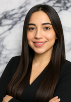 Online Thermodynamics tutor named Laura