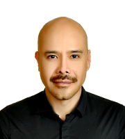 Online IB French tutor named Jesus