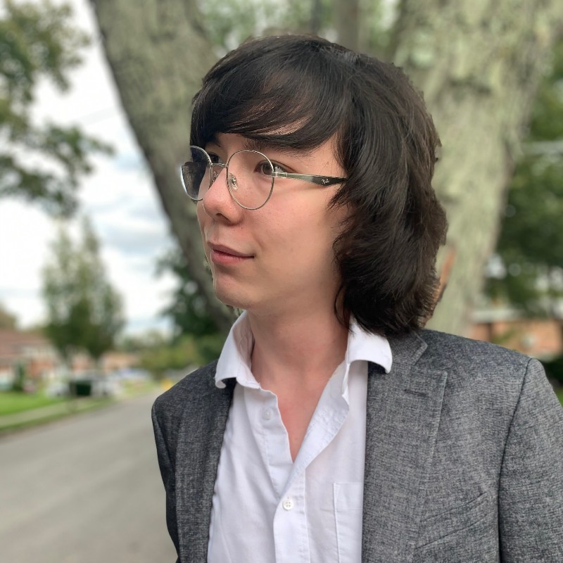 A photo of Sean, a tutor from Stony Brook University