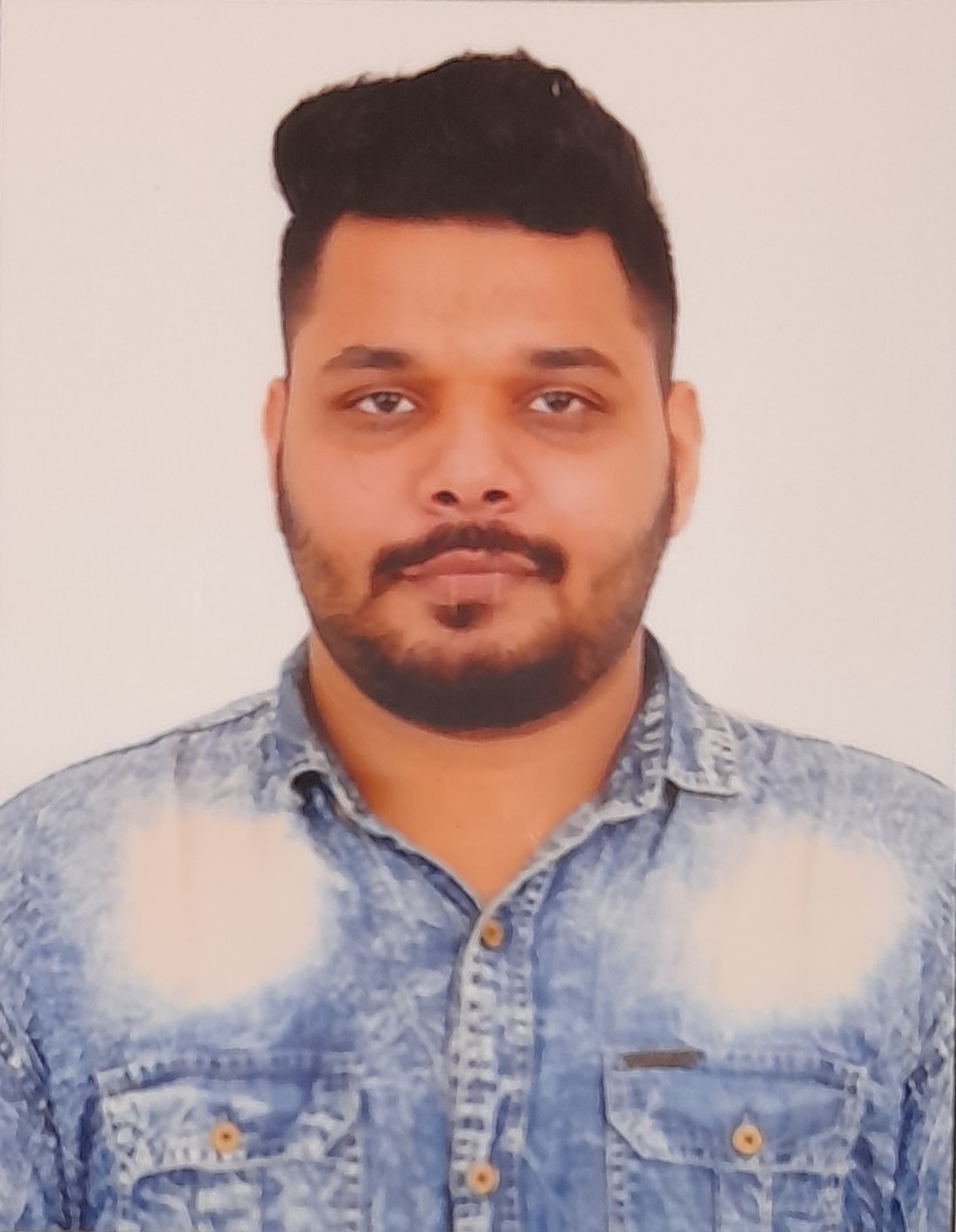 A photo of Yash, a tutor from Bangalore Institute Of Technology
