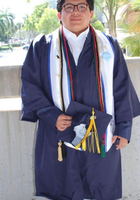 Online Fluid Dynamics tutor named Luis