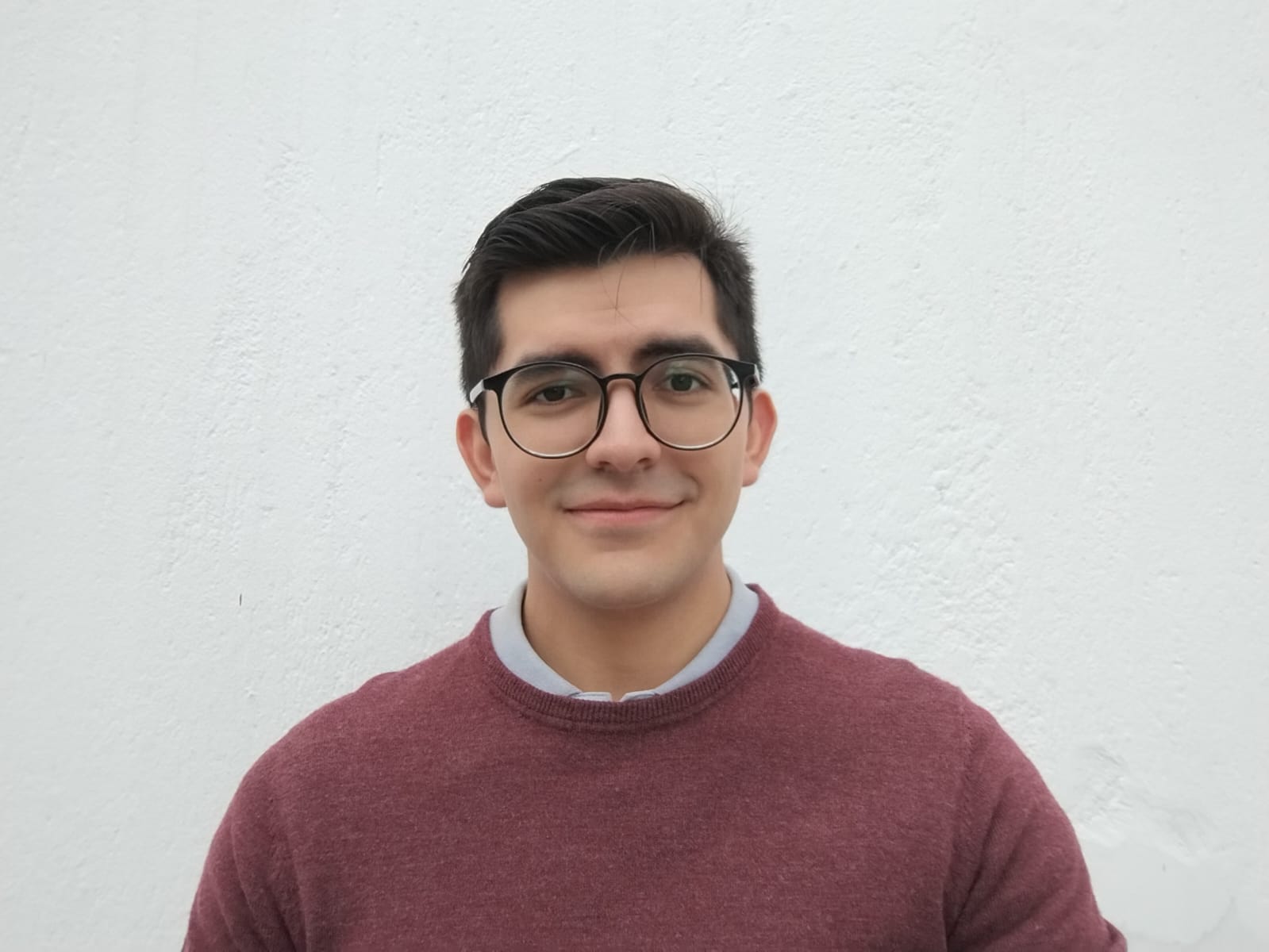 A photo of Esteban Emilio, a tutor from University of San Francisco