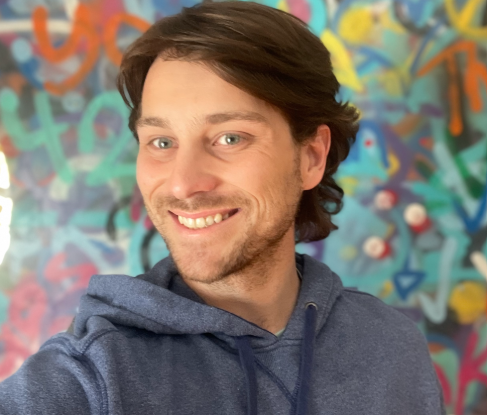 A photo of Kamron, a tutor from Full Sail University