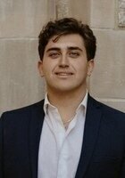 Online IB French tutor named Elie