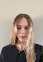 A photo of Helena, a tutor from University of Calgary