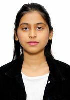 A photo of Niti, a tutor from ASPEE Shakilam Biotechnology Institute