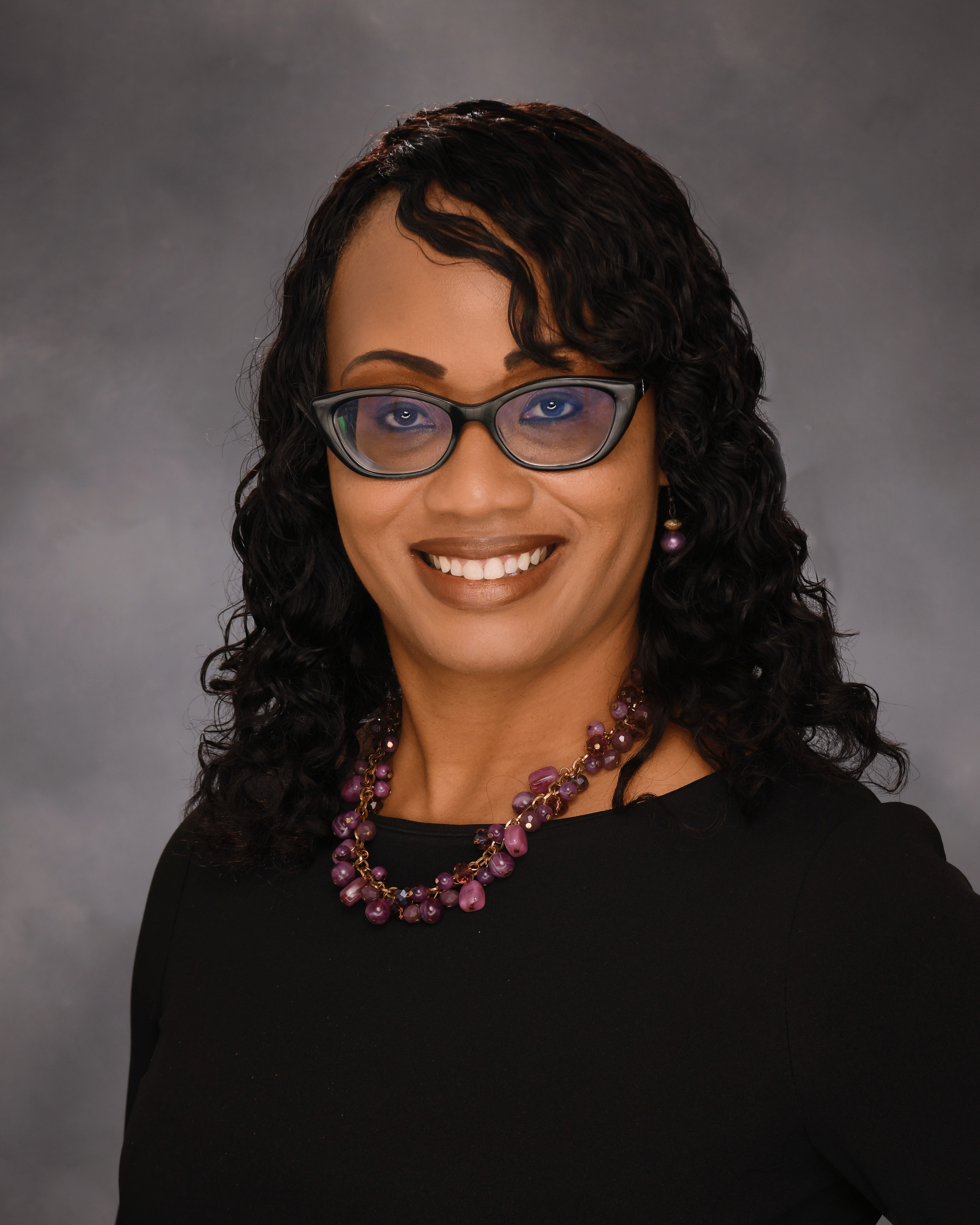 Newport News, VA Elementary School English tutor named TaShenna Newport News, VA Elementary School English tutor named TaShenna