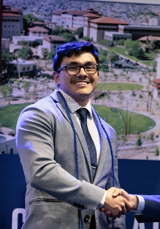 A photo of Ever, a tutor from The University of Texas at El Paso A photo of Ever, a tutor from The University of Texas at El Paso