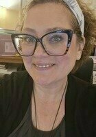 A photo of Cynthia, a tutor from UT Arlington