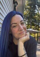 Online Elementary Social Studies tutor named Lianna