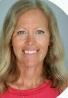 A photo of Angela, a tutor from Iowa State University