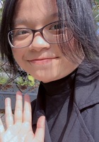 A photo of Thuy, a tutor from Mount Allison University