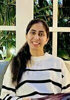 A photo of Nisha, a tutor from University of Northern British Columbia