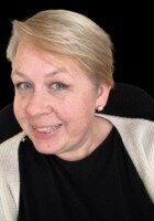 A photo of Robin, a tutor from Western Kentucky University