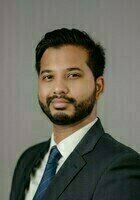 A photo of Omar, a tutor from University of Warwick