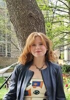 A photo of Annie, a tutor from Yale University