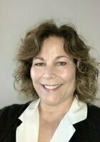 A photo of Christina, a tutor from Case Western Reserve University