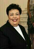 A photo of Antoinette, a tutor from University of Massachusetts at Amherst