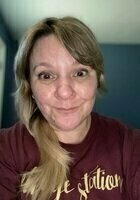 Online Microbiology tutor named Amanda