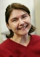 Online Political Science tutor named Agneza