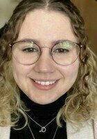 A photo of Abigail, a tutor from Mount Holyoke College A photo of Abigail, a tutor from Mount Holyoke College