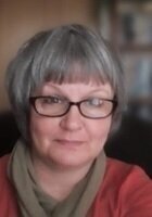 Online Essay Editing tutor named Jennifer